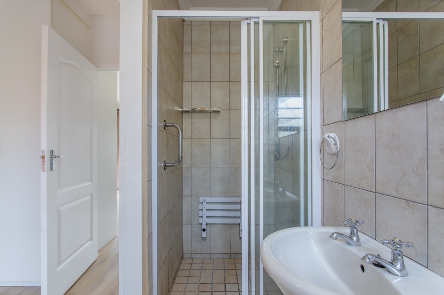 1 Bedroom Property for Sale in Wellington North Western Cape